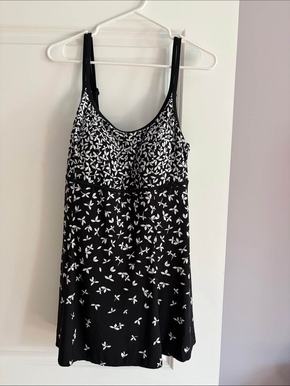 Great Lengths Swim Dress One Piece Size 14 Black and White - Like New Worn Once